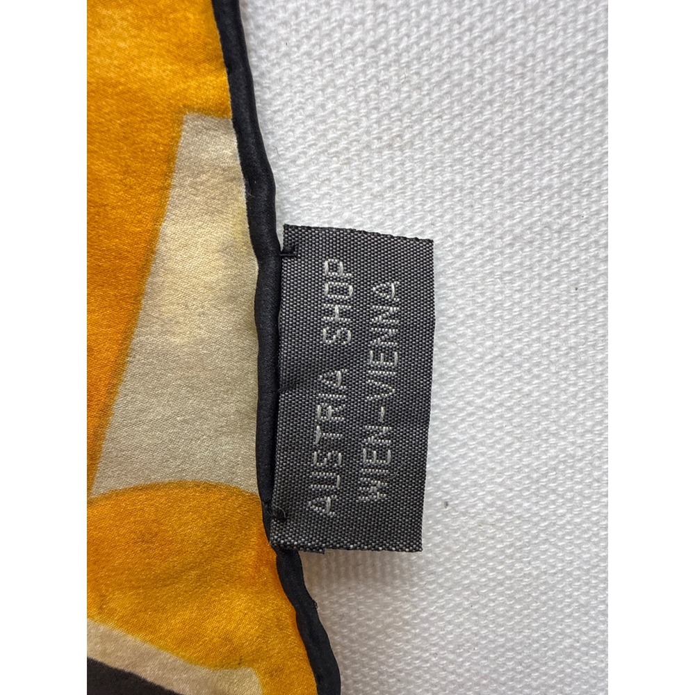 Gustav Klimt The Kiss Scarf 100% Silk Artsy Gallery Tapestry Hand Rolled - Picture 3 of 6